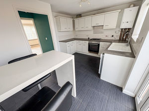 Photo 7- click for photo gallery